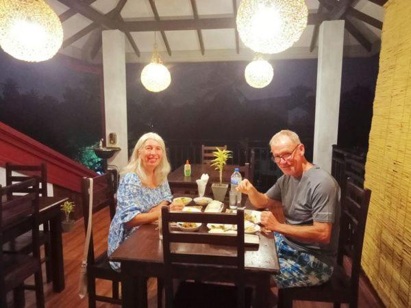 Ayubowan Homestay Katunayaka Esterno foto